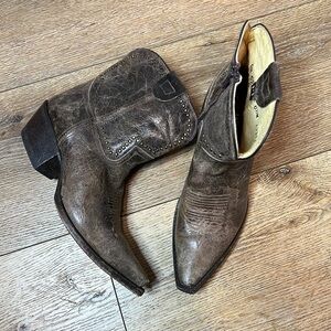 Sonora by Double H Brown Leather Studded Cowboy Booties 8 1/2M